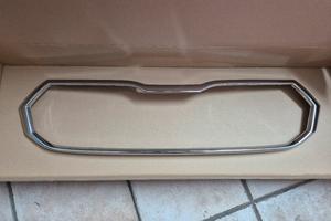 Cornice mascherina frontale Skoda Fabia 2022 usata