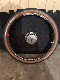Copia Ruote Fulcrum racing 800 27.5+ gomme perfett