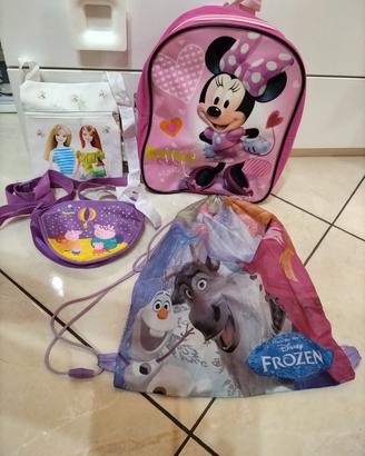 due zaini più due borsette per bimba