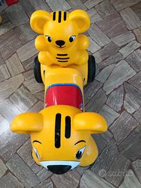 Quadriciclo a spinta per bambini