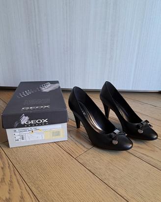 Scarpe eleganti Geox