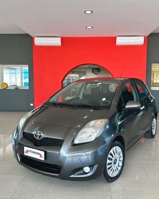 TOYOTA YARIS 1.4 D4D SOL