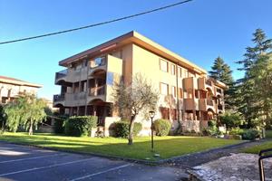 3 LOCALI A DIANO MARINA