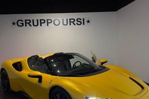 Ferrari SF90 Spider 1000cv