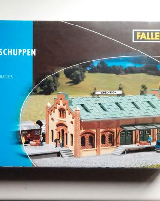 Scala Z 1:220 - Magazzino merci ferroviario Faller