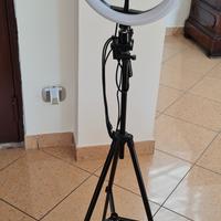 ring light  lampada ad anelli pee selfie