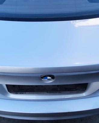 BMW 320D ANNO 2010 - BAULE POSTERIORE