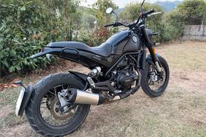 Benelli Leoncino 500 Trail
