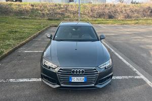 AUDI  A4 S-LINE 