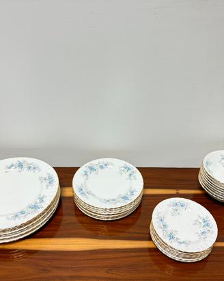 Servizio di piatti Royal Albert