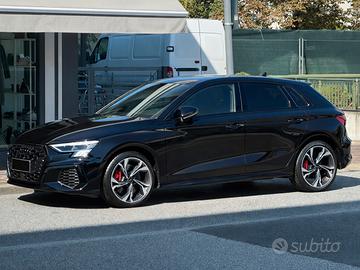 Audi A3 45 TFSIe 245 CV S-Line Black Edition PHEV
