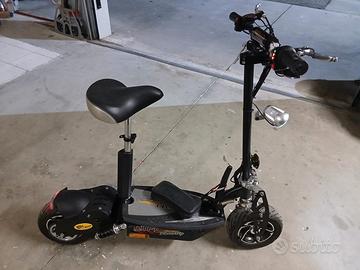 Monopattino Elettrico 