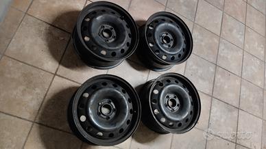 Cerchi in ferro R 16