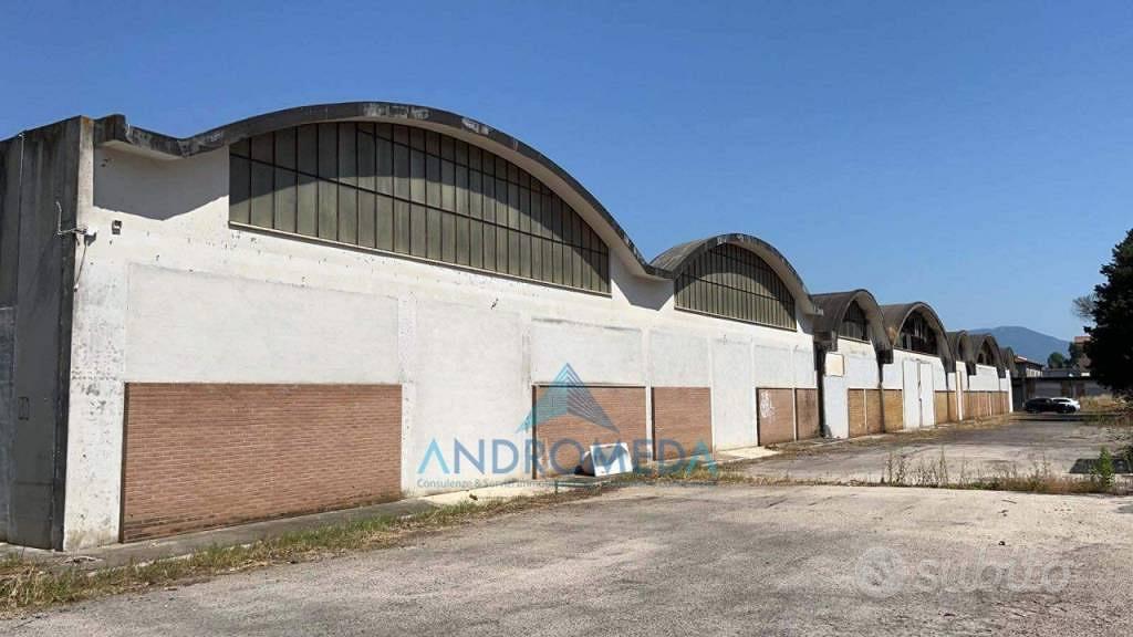 Immobile di 5800 m² a Latina - Vista 4