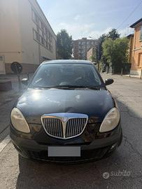 Lancia Y