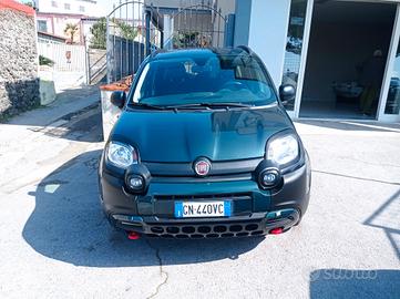 Panda Cross 1.000 Hybrid 