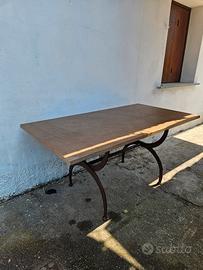 Tavolo da giardino/esterno 