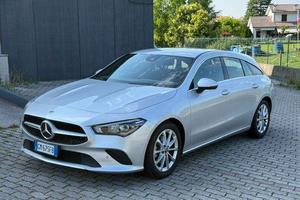 Mercedes-Benz CLA 200 Shooting Brake d Business Ex