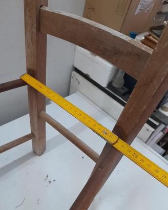 Struttura sedia in legno grezzo