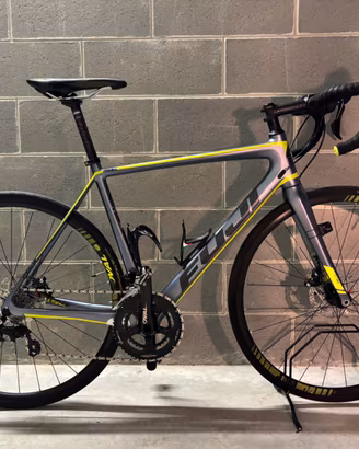Bicicletta Fuji SL disc 2.3 full carbon taglia L