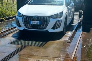 Peugeot 208 2024