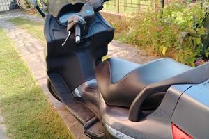 piaggio x8