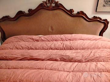 Testata del letto antica