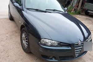 Alfa 156