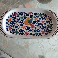 vassoio ovale  in maiolica di Deruta