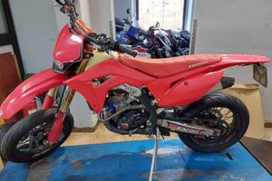 HM CRE F300 R HM RX 300