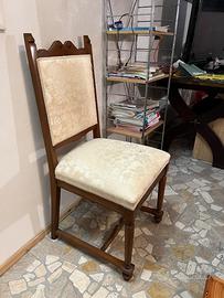 Poltroncine in stile classico