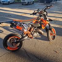 ktm 125