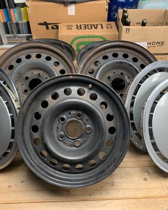 Nr 5 cerchi originali Mercedes 6x15 et 31