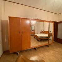 armadio con specchio vintage