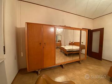 armadio con specchio vintage