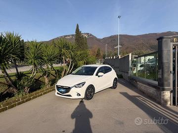 MAZDA - Mazda2 - 1.5 105 CV Skyactiv-D Exceed