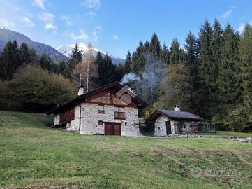 VILLA SINGOLA A SPIAZZO