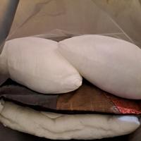 Baratto cuscini e sveglia