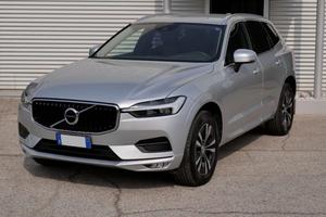 VOLVO XC60 B4 (d) AWD Geartronic Momentum Pro (M