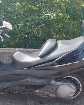 Burgman, anno 2009. Km 46.000. €uro 1.500,00