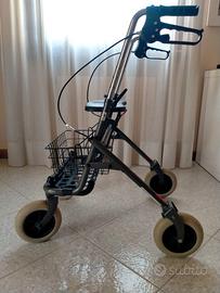 Deambulatore pieghevole Rollator con cestino