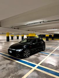 GOLF 8 GTI