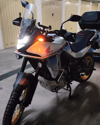Honda Transalp XL 750 2024 Travel Edition