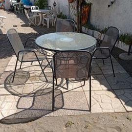 set da pranzo per esterno da 5 pezzi