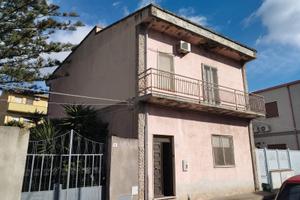 Indipendente su due livelli giardino