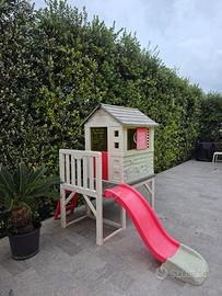 Casetta su palafitta Smoby con scivolo