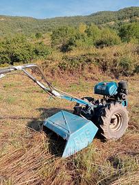 Motocoltivatore BCS con zappe e barra falciante