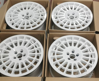 4 cerchi disegno Montecarlo lancia delta evo 1