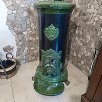 Stufa a legna Godin in ghisa smaltata