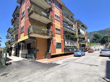 4 LOCALI A SANTA MARIA A VICO